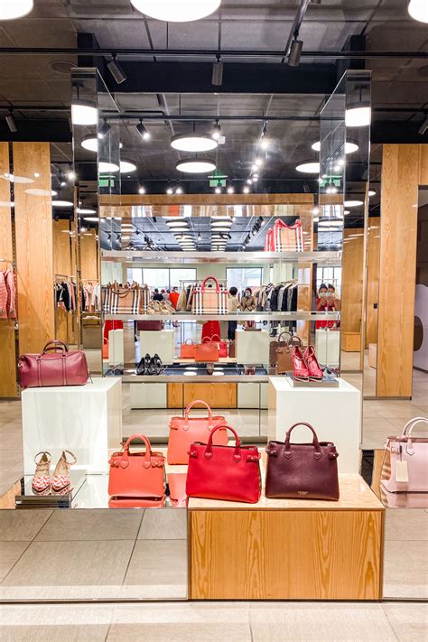 reviews on burberry outlet hawaii|The 2023 Ultimate Guide to Luxury Shopping in Hawaii.